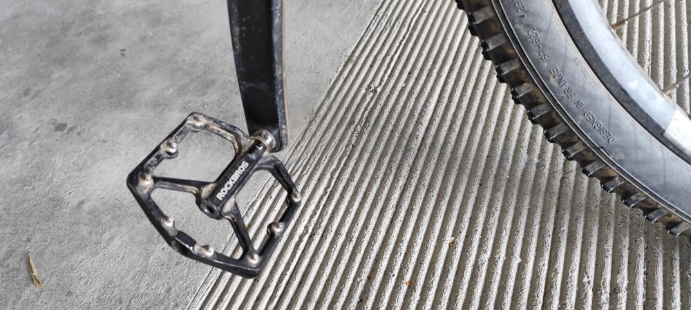 Vendo bicicleta BTT roda 29"