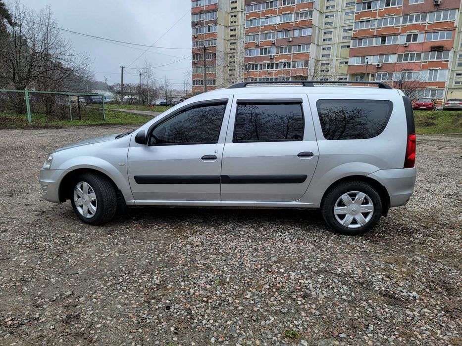 RENAULT LOGAN 2010г. продам
