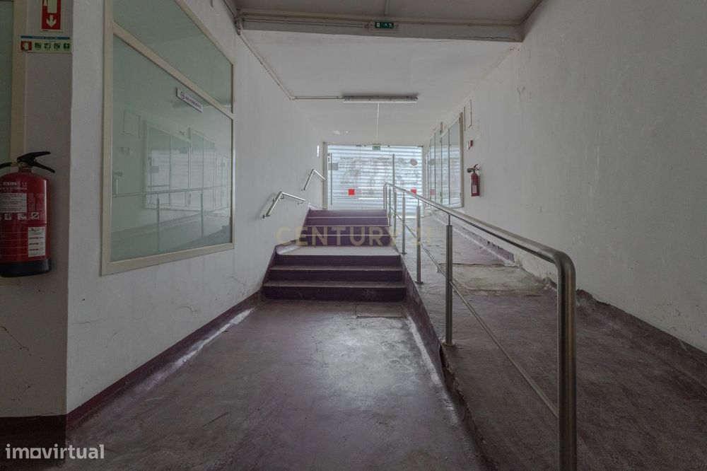 Loja Ampla com 494 m² — Perfeita para Marcas que Querem Crescer