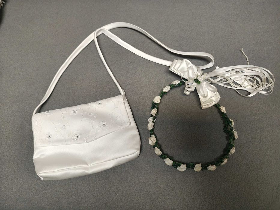 Alba na Komunię dla dziewczynki,cena za całość