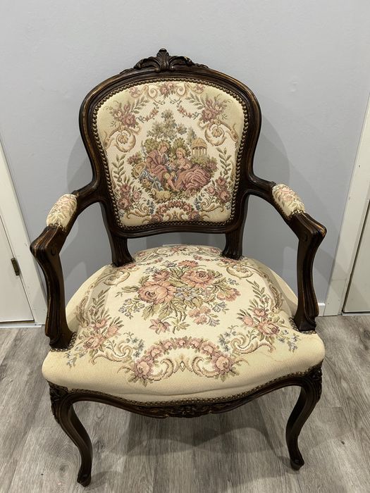 Fotel krzesło ludwikowskie