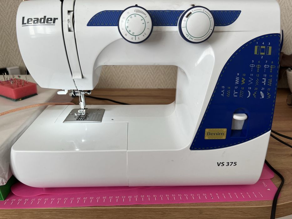 Продам швейну машину LEADER VS375