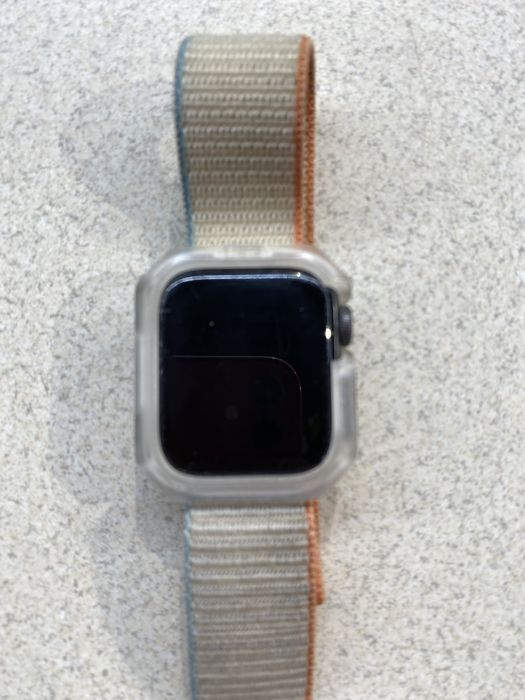 Продам Appel Watch SE gen 1