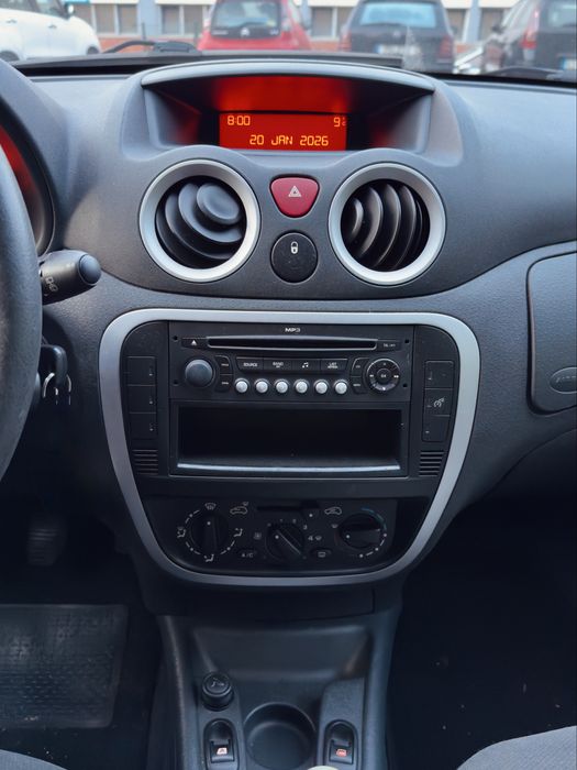 Citroen C2 - 1.1i 60cv (ECONÓMICO)