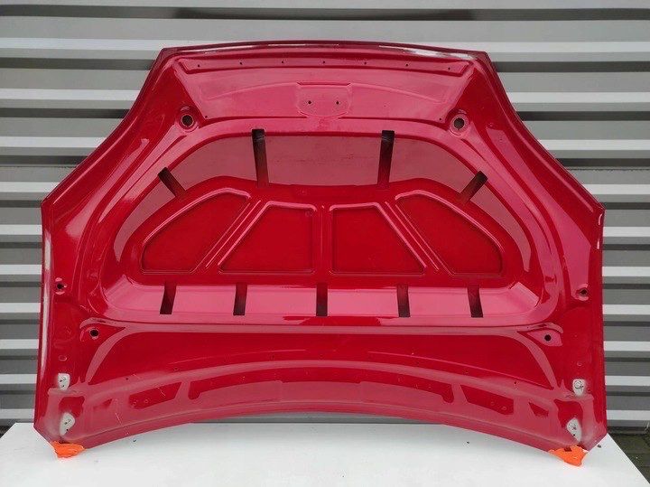 Tesla Model X капот - рест/до рест