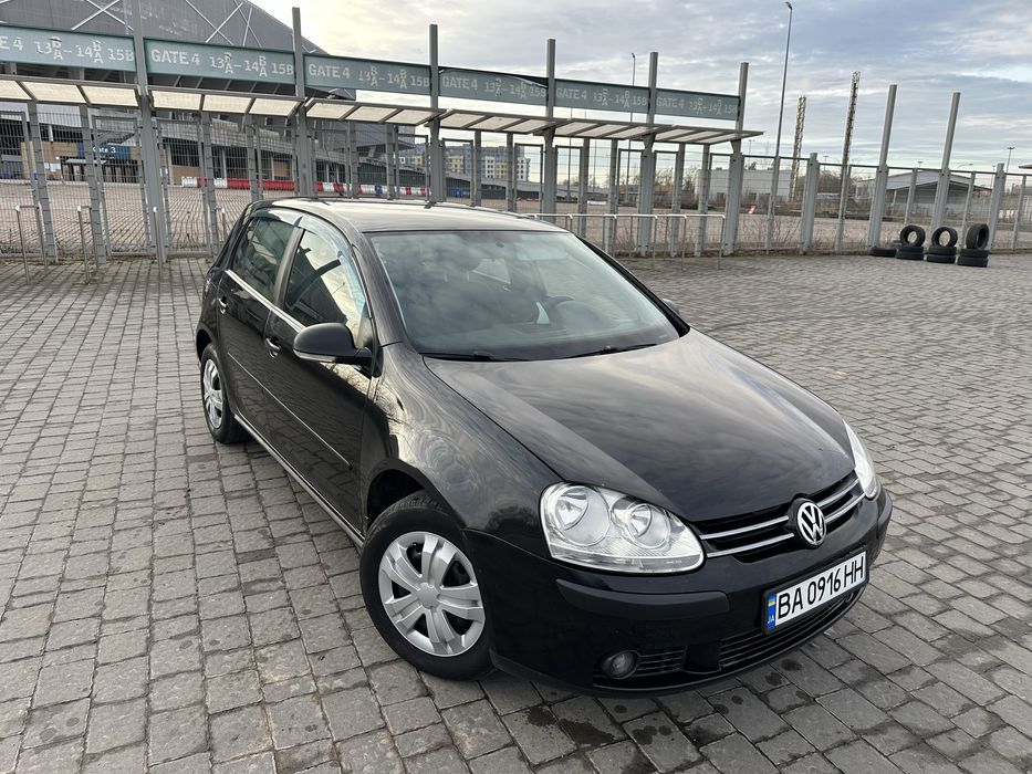 VW Golf V 1.6 MPI газ/бензин