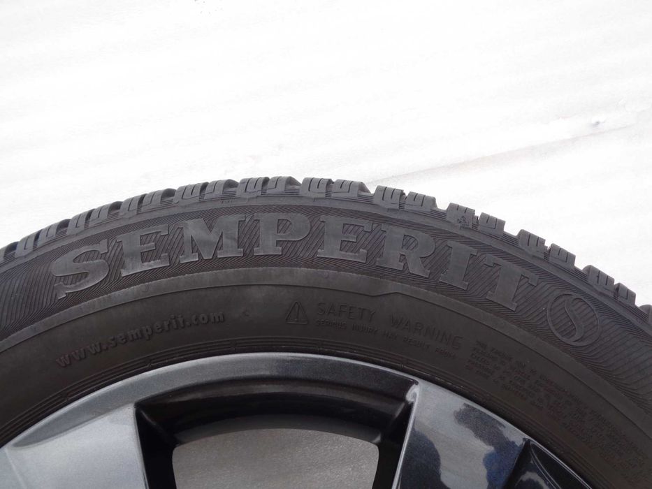 OPONY ZIMOWE 205/60/16 Semperit Master Grip 2 205/60R16 2x 6,5 -7,3mm