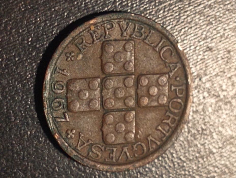 2 moedas de 10 X centavos	- Republica Portuguesa 1967 e  1979	Belas