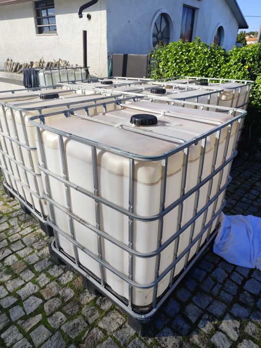 Depósito 1000L (como novo)