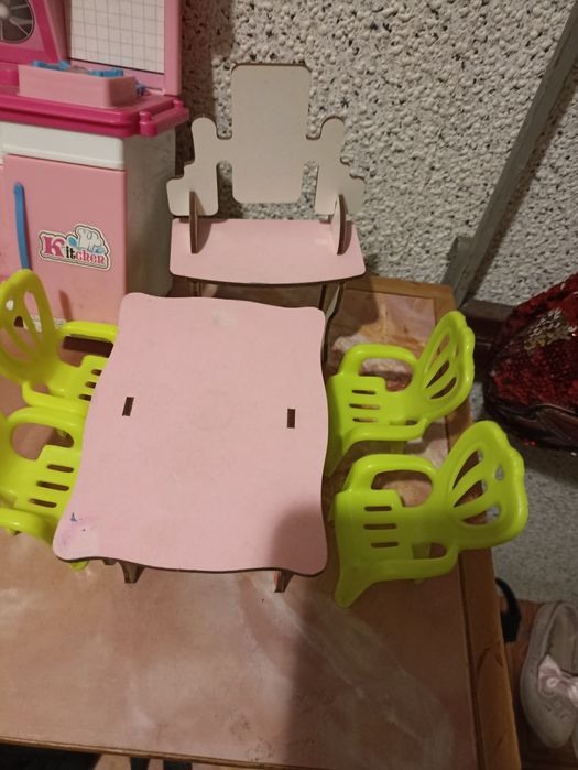 Набор мебели для кухни