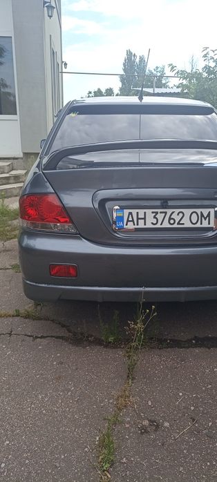 Mitsubishi lancer
