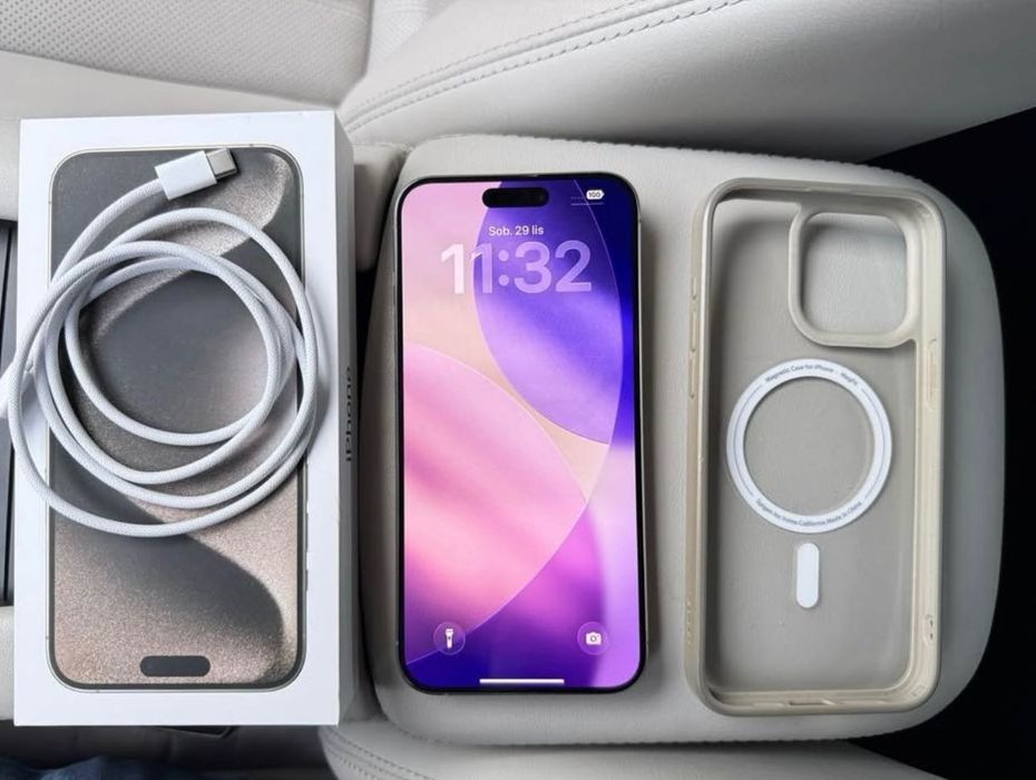 продам Iphone 15 pro 256Gb