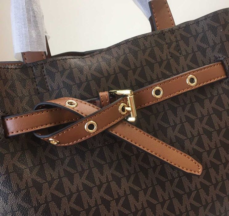 Сумка Michael Kors Emilia