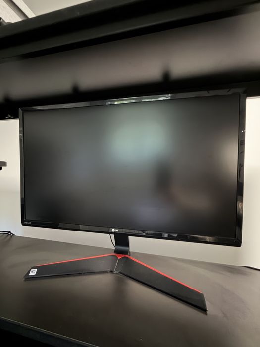 Monitor LG.