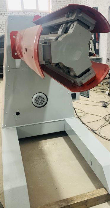 Розмотувач ( Бухторозмотувач) рулонного металу до 8 тон