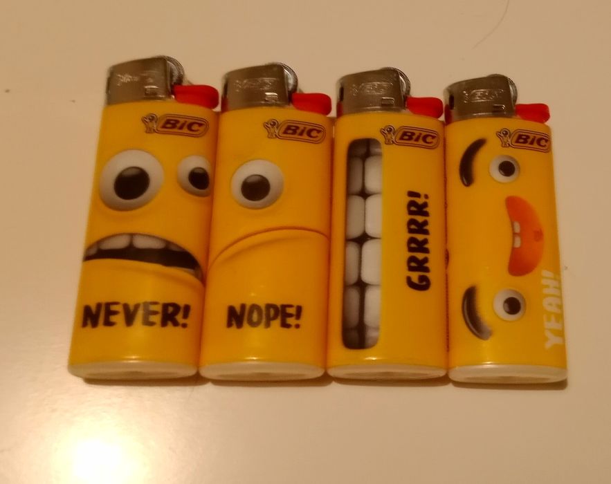 2x1. Isqueiros BIC novos