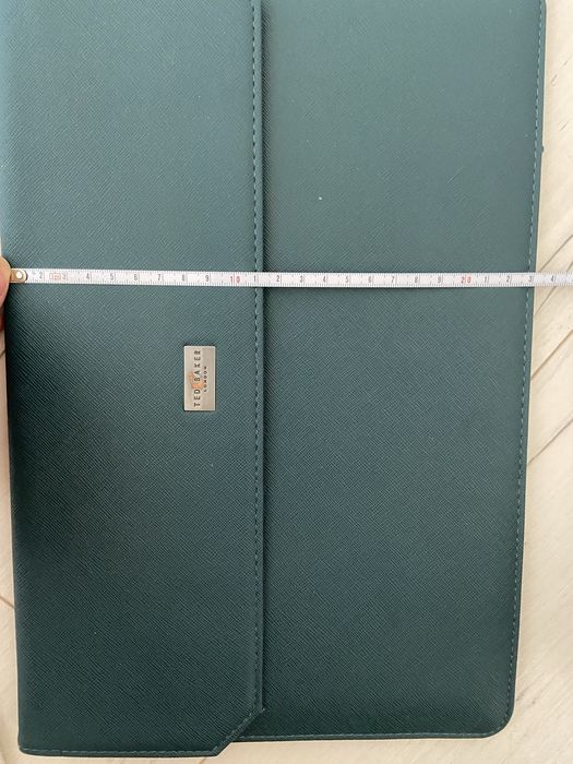 Чехол для Macbook Ted Baker