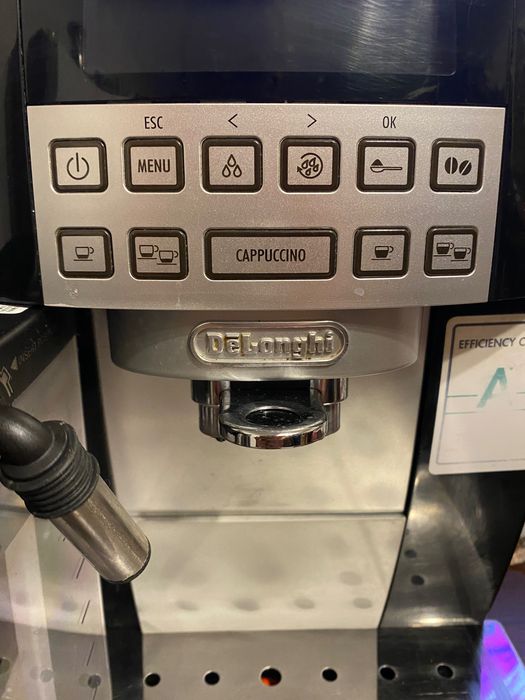 Ekspres delongi cappuccino