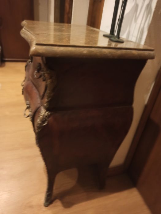 Comada estilo luis xv