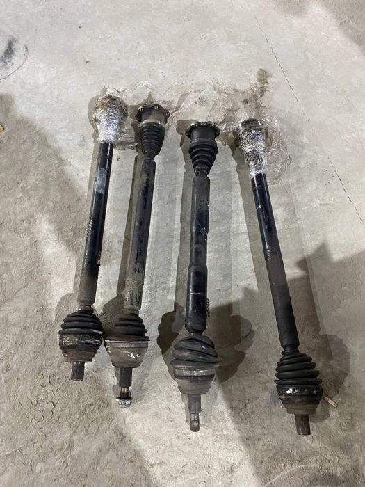 Полуось граната кулак поворотний Skoda vrs rs wts 1.8 turbo шкода 1.8