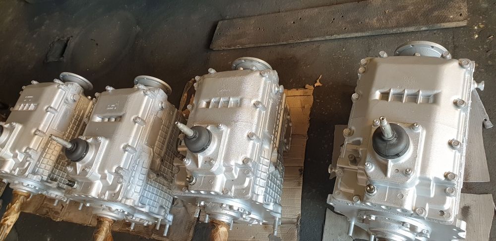 Продам КПП Урал-4320