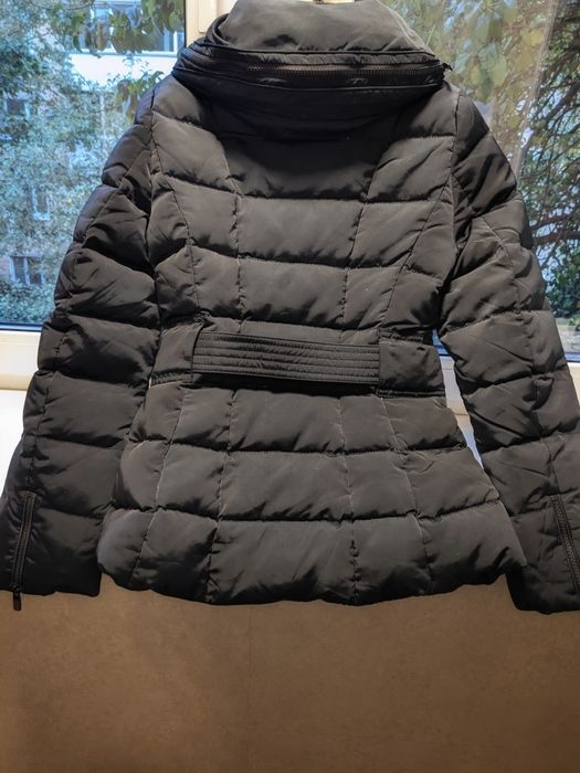 Пуховик куртка на пуху натуральному чорна Zara