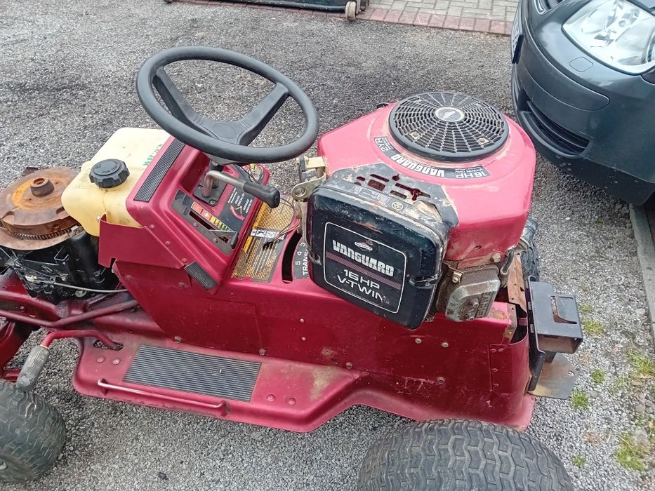 Traktorek kosiarka na części