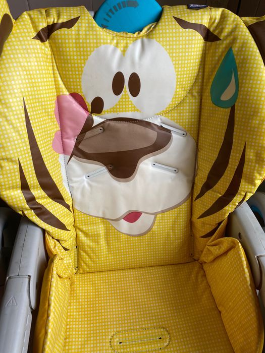 Годувальний стіл Chicoo Poli