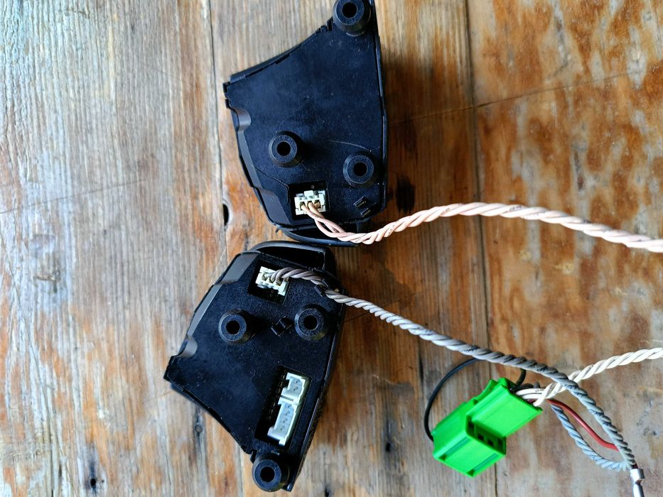 Przyciski kierownicy Volvo S40 V50