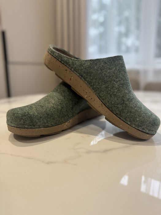 Домашні тапки фірми Інблу з  войлока