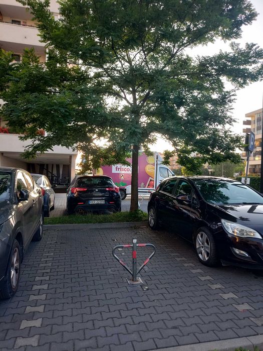 Zewnętrzne miejsce parkingowe – Osiedle Avia 2