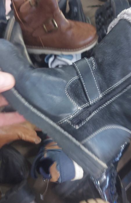 Продам Оптом детскую обувь секонд хенд