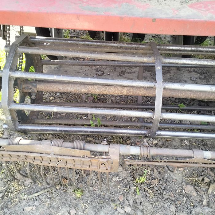 Продам сівалку на 12 рядів.