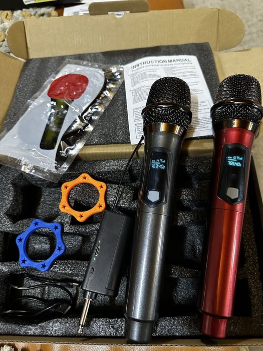 Бездротові професійні мікрофони HUACAM з приймачем