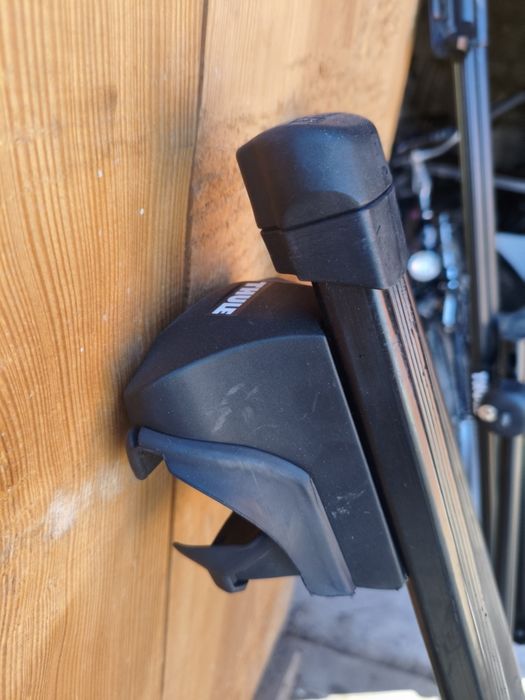 Велотримач Thule + рейлінги