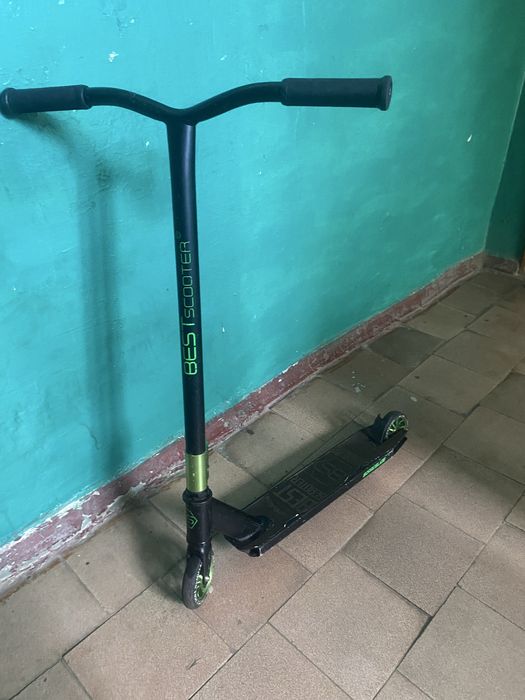 Продам трюковий самокат Best Scooter