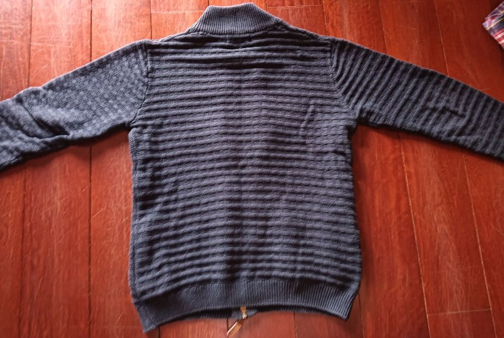 Casaco leve azul escuro