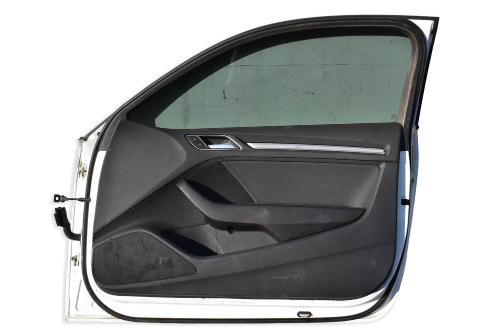Drzwi Prawy Przód AUDI A3 8V HATCHBACK 12-18 Kolor: LS9R