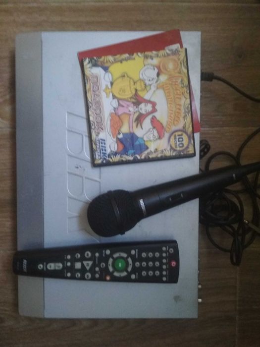 продам смарт телевизор JVC LT-43MU508 и сди BBK с караоке