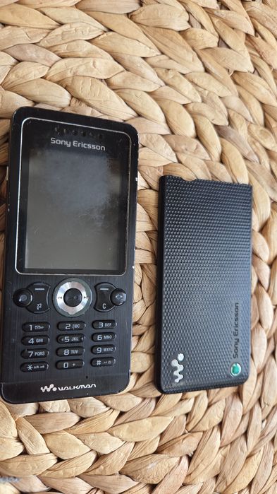 Sony Ericsson w302 uszkodzony kolekcjonerski