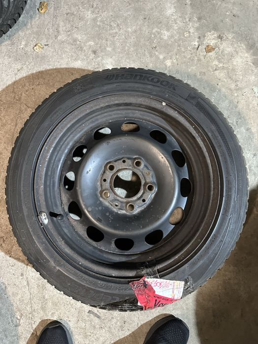 Комплкет зимової гуми 5/120 R16