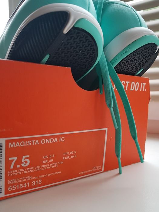 Кросовки - бутсы NIKE magista