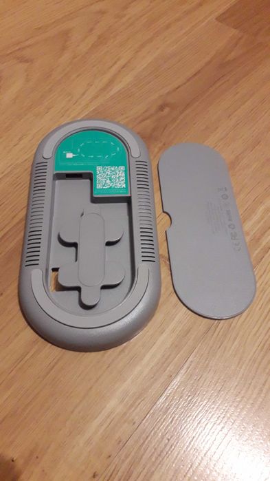 Bezprzewodowa ładowarka indukcyjna 3in1 AUKEY