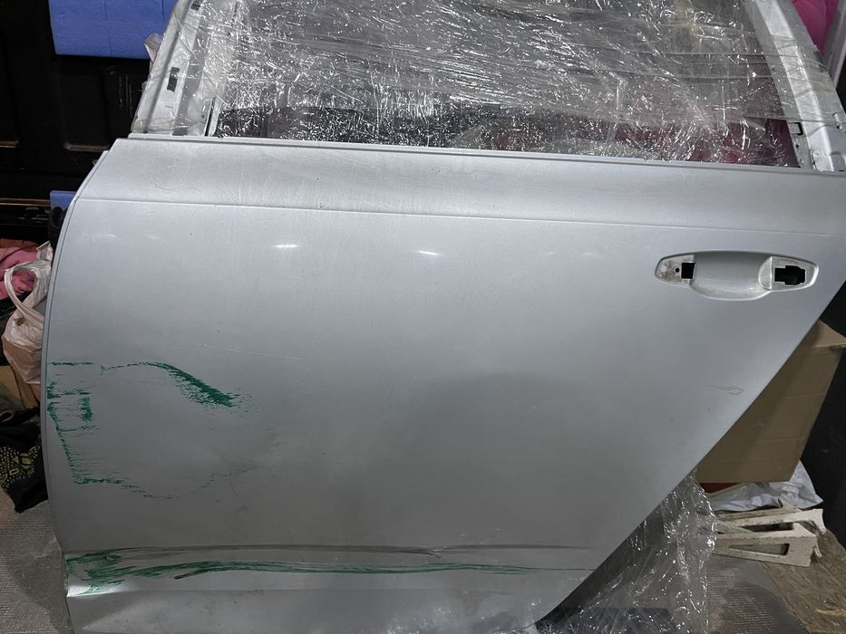 Двери задние Skoda Octavia A7 Шкода Октавия