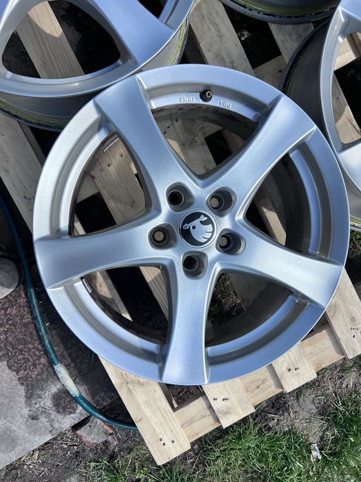 4xfelga aluminiowa 17” SKODA/VW/SEAT/AUDI (5x112 ET40)