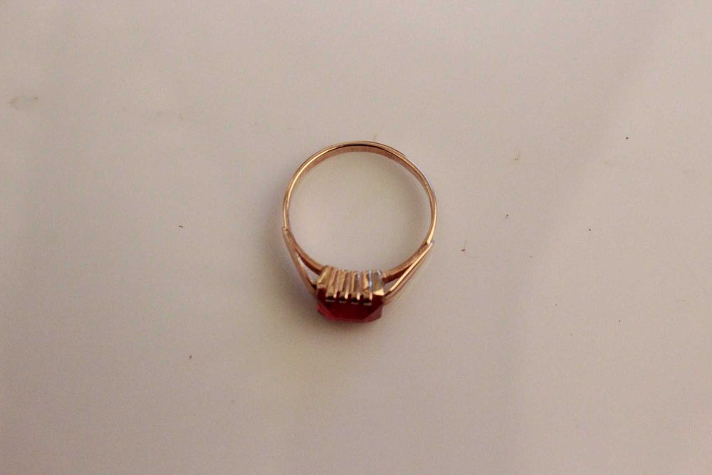 Pierścionek rubin 14ct/583 2,43 g radziecki ZSRR