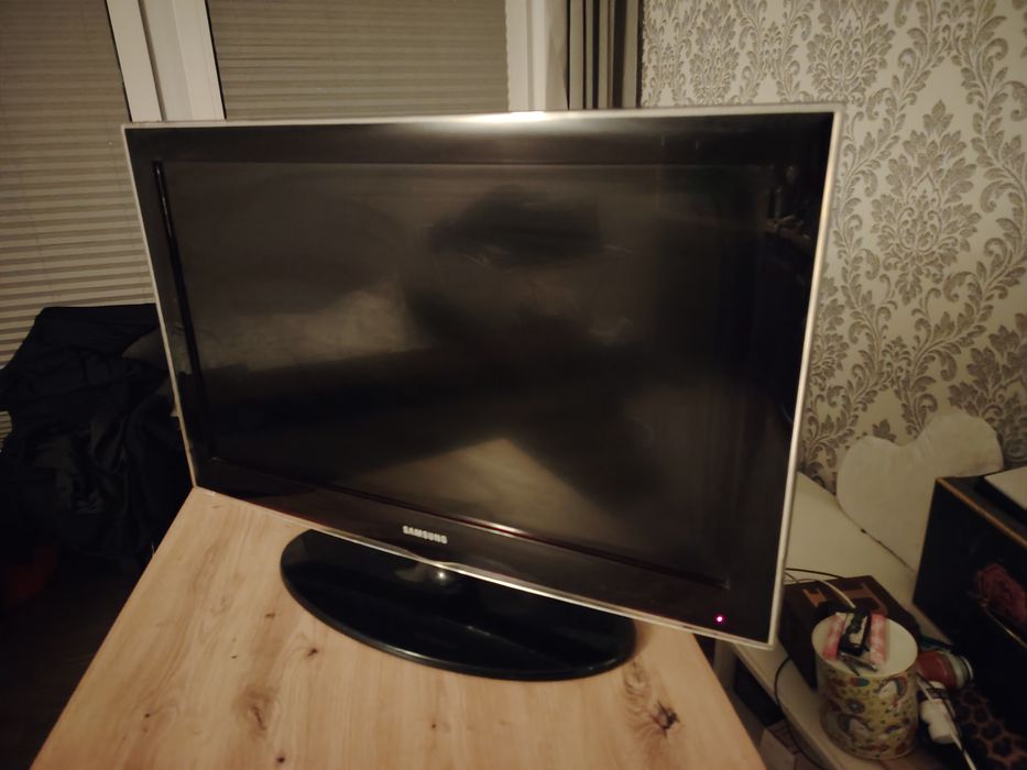 Sprzedam Telewizor Samsung LE32D450