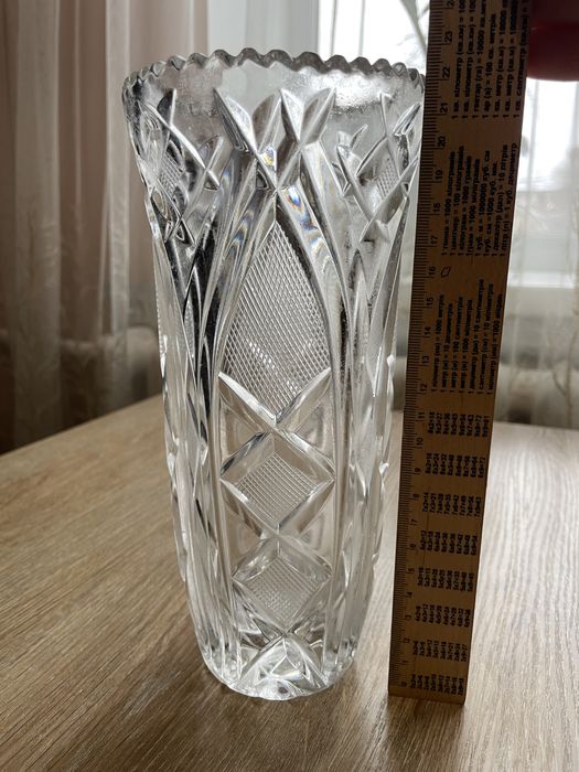 Кришталева ваза