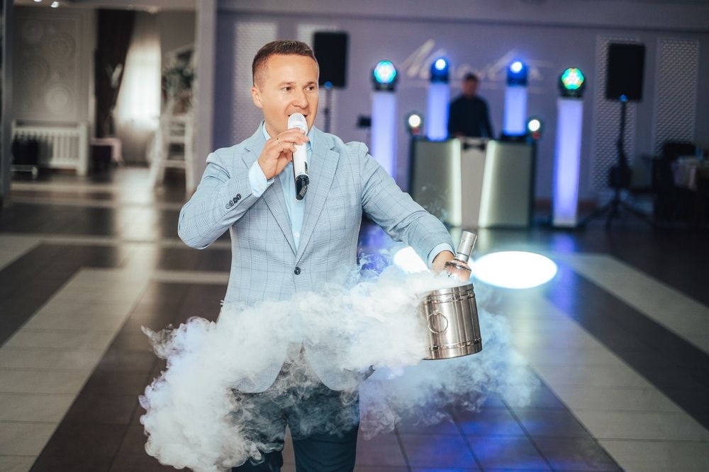 Dj Daniel Prezenter Muzyczny - na wesele, urodziny. Ciężki dym...