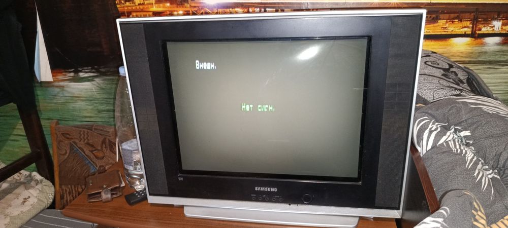 Телевізор Samsung 55 см плоский  кінескоп.
